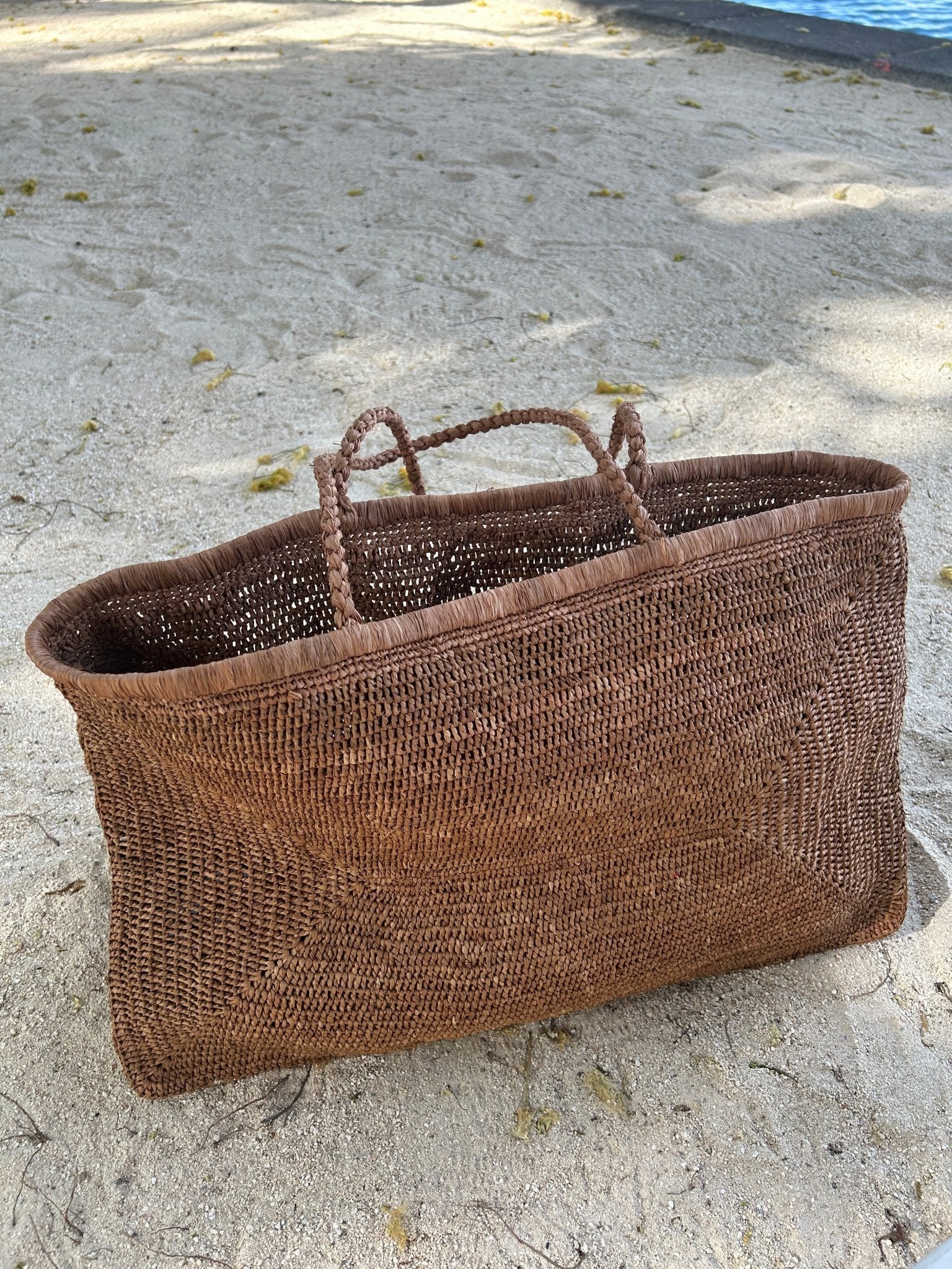 Clipa (XXL) Raffia Beach Tote Bag - Shubert Online Store
