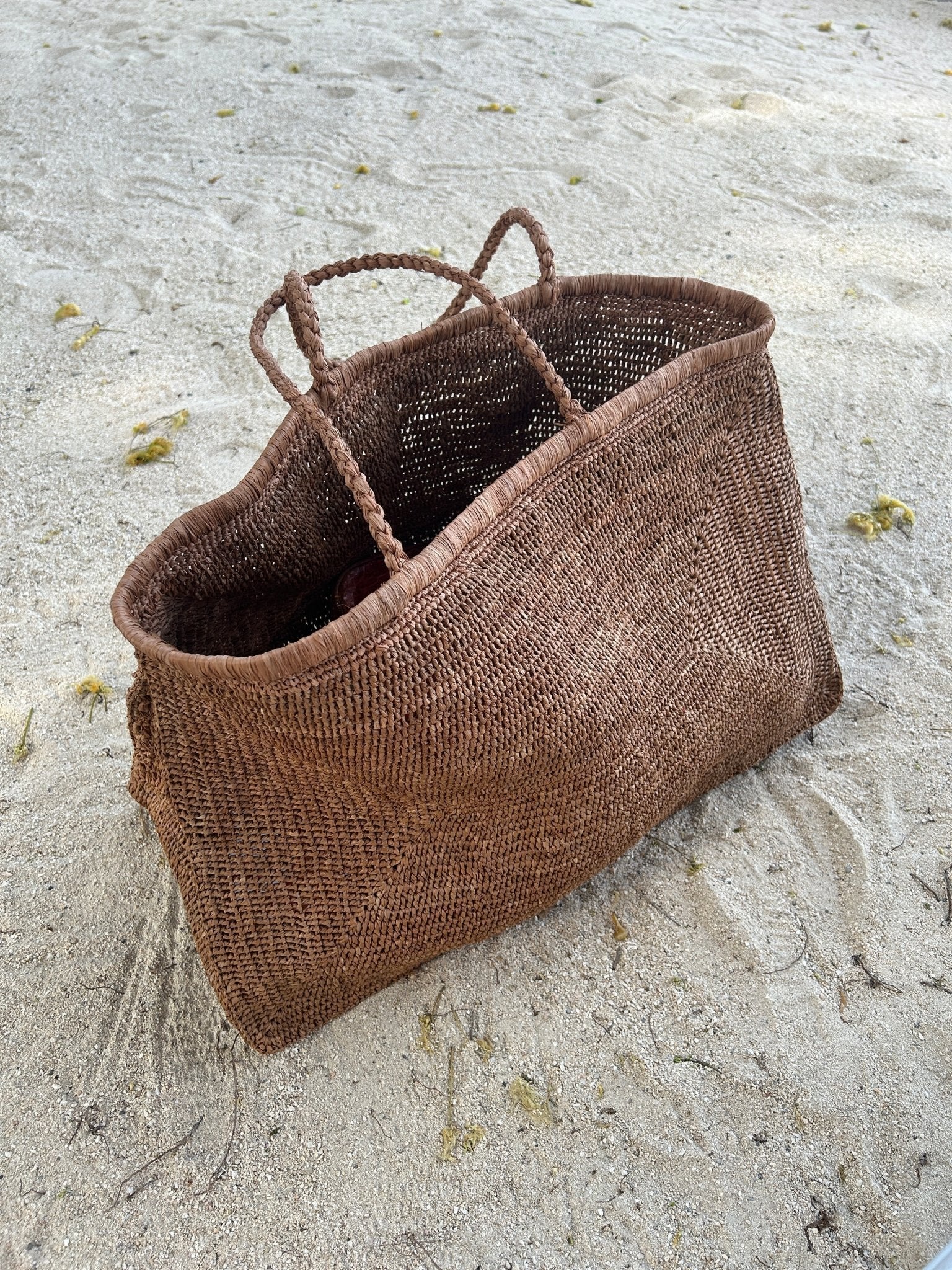 Clipa (XXL) Raffia Beach Tote Bag - Shubert Online Store